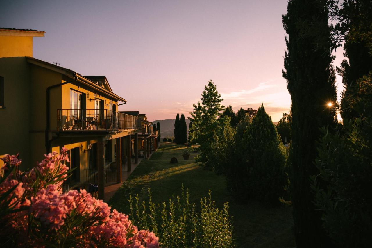 Maison d'hôtes Fattoria Degli Usignoli à San Donato in Fronzano Extérieur photo