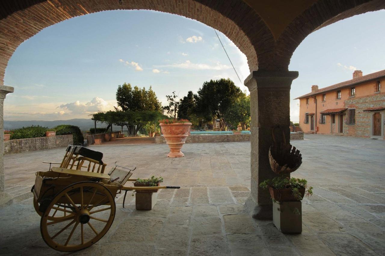 Maison d'hôtes Fattoria Degli Usignoli à San Donato in Fronzano Extérieur photo